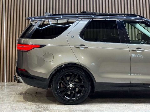 Land Rover Discovery 3.0 Discovery HSE TD6 Auto 4WD 5dr 19