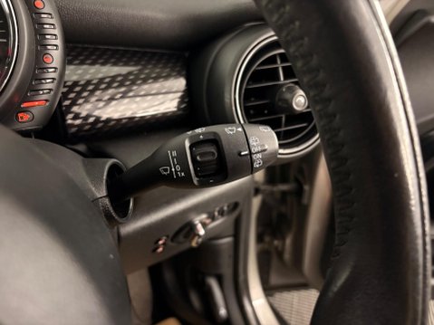 Mini Hatch 2.0 Cooper S Euro 6 (s/s) 5dr 20
