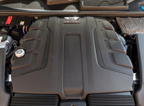 Bentley Bentayga V8 Diesel 27