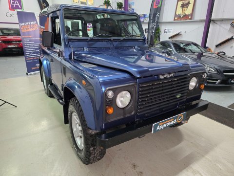 Land Rover Defender 2.5 TD5 County Hard Top SUV SWB 3dr 15