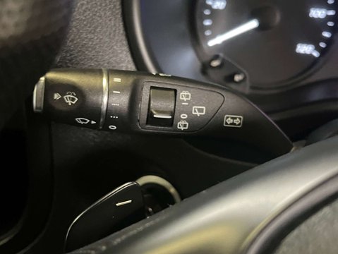 Mercedes-Benz Vito eVito Touringer 5dr 15