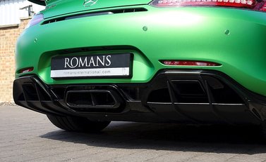 Mercedes-Benz AMG GT R GT R 16