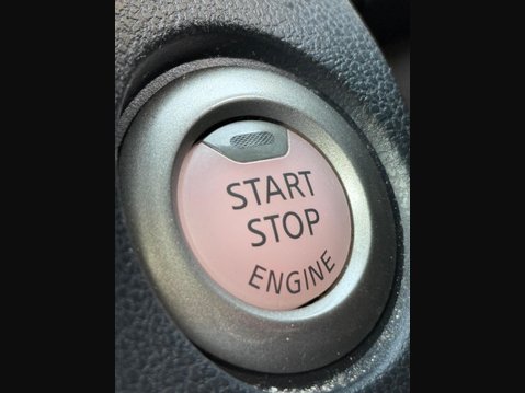 Nissan Juke 1.6 Tekna XTRON Euro 6 5dr 24