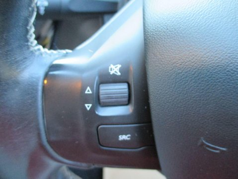 Peugeot 2008 1.2 PureTech Allure EAT Euro 6 (s/s) 5dr 38