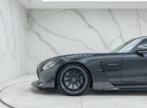 Mercedes-Benz Amg GT BLACK SERIES 38