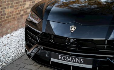 Lamborghini Urus 28