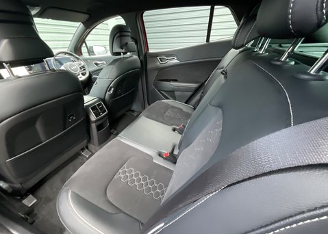 Kia Sportage 1.6T GDi PHEV GT-Line 14