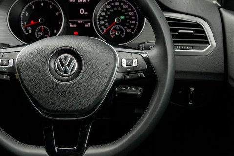 Volkswagen Golf SV MATCH TSI EVO DSG 19