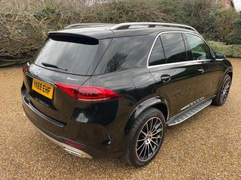 Mercedes-Benz GLE 2.0 GLE300d AMG Line (Premium) SUV 5dr Diesel G-Tronic 4MATIC Euro 6 (s/s) 17