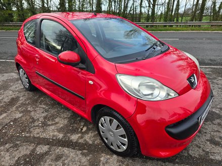 Peugeot 107 URBAN 2-TRONIC