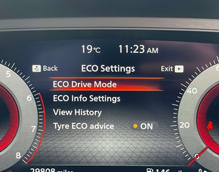 Nissan Qashqai 1.3 Qashqai N-Connecta DiG-T MHEV 5dr 33