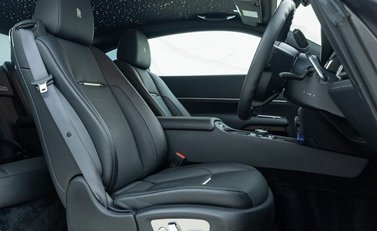 Rolls-Royce Wraith Black Badge 7