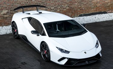 Lamborghini Huracan Performante 7