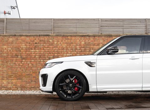 Land Rover Range Rover Sport 5.0 SVR 32