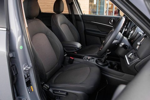 Mini Countryman COOPER S E ALL4 CLASSIC 33