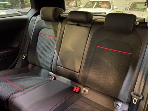 Volkswagen Golf 2.0 TSI GTI DSG Euro 6 (s/s) 3dr 12