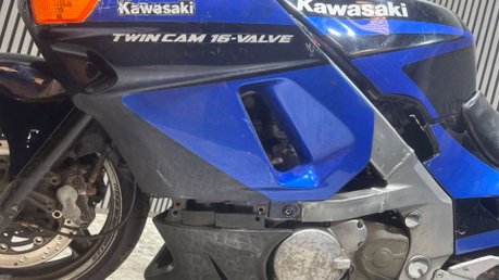 Kawasaki ZZR 1991 SPARES OR REPAIR PROJECT BREAKER PARTS BIKE 600CC CLASSIC 10