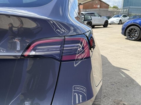 Tesla Model Y (Dual Motor) Long Range SUV 5dr Electric Auto 4WDE (384 bhp) 18
