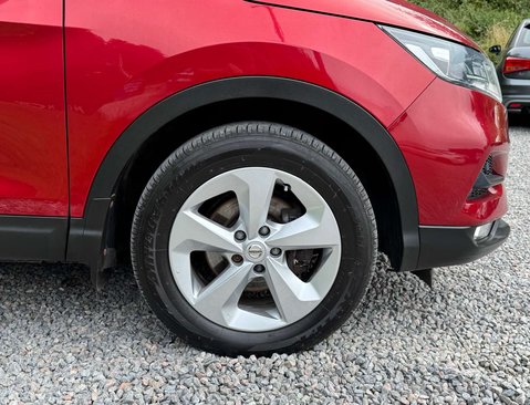 Nissan Qashqai 1.5 Qashqai Acenta Premium dCi 5dr 14