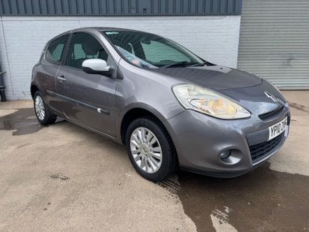 2010 CLIO 1.2 I MUSIC EURO 5 3DR YEAR 2010 10 MILEAGE 78,159 MILES... photo