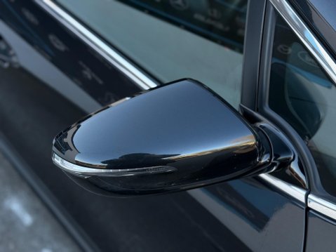 Kia Ceed 1.6 T-GDi GT Tech Euro 5 5dr 23