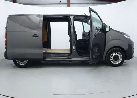 Citroen Dispatch e 1000 75 kWh Enterprise Edition M Panel Van 6dr Electric Auto MWB (7.4kW C 48
