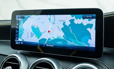 Mercedes-Benz C63 AMG S FINAL EDITION 21