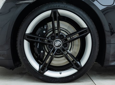 Porsche Taycan 4S 25