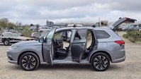Mitsubishi Outlander 2.0h 12kWh GX4h SUV 5dr Petrol Plug-in Hybrid CVT 4WD Euro 6 (s/s) (200 ps) 9