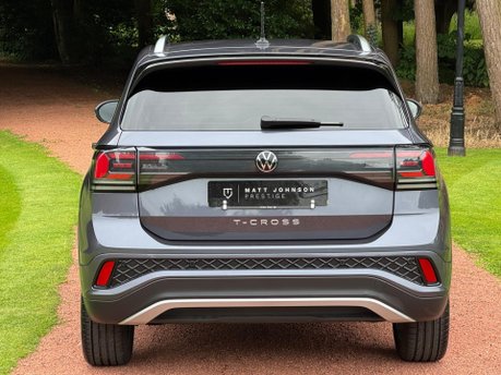 Volkswagen T-Cross R-LINE TSI DSG 8