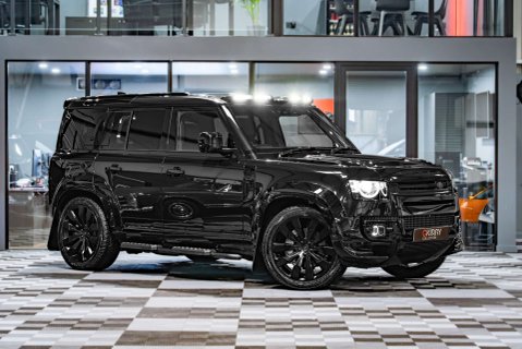 Land Rover Defender D300 X-Dynamic HSE URBAN 1