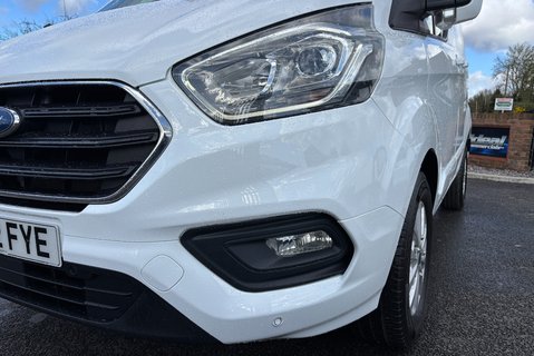 Ford Transit Custom 280 130 ps L1 Limited Panel Van - Sat Nav 22