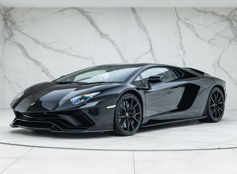 Lamborghini Aventador S LP 740-4 1