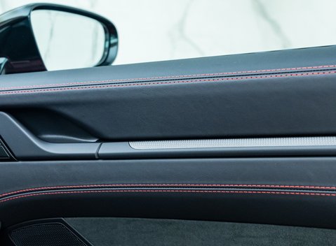 Porsche 911 Carrera 4 GTS (992) 20