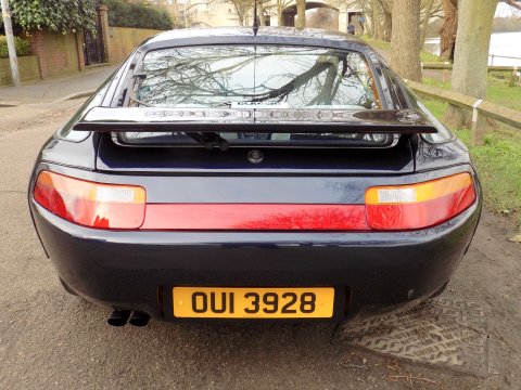 Porsche 928 GT 69