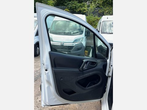 Citroen Berlingo 1.6 HDi 625 Enterprise Panel Van 5dr Diesel Manual L1 (131 g/km, 75 bhp) 35