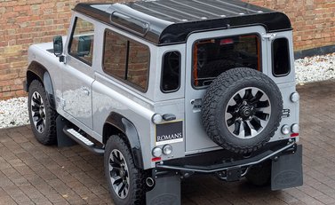 Land Rover Defender 90 Works V8 70th Edition 9