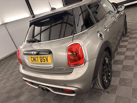 Mini Hatch 2.0 Cooper S Euro 6 (s/s) 5dr 39