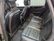 Porsche Cayenne 2.9 Cayenne V6 S Auto 4WD 5dr 62