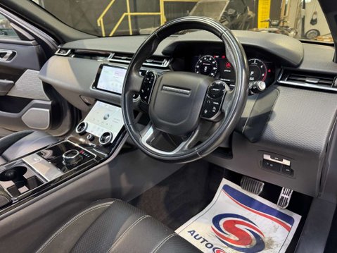 Land Rover Range Rover Velar 2.0 Range Rover Velar R-Dynamic SE D180 Auto 4WD 5dr 3