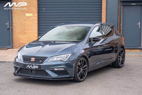 SEAT Leon 2.0 Leon Cupra Luxury 290 TSi Semi-Auto 5dr 1