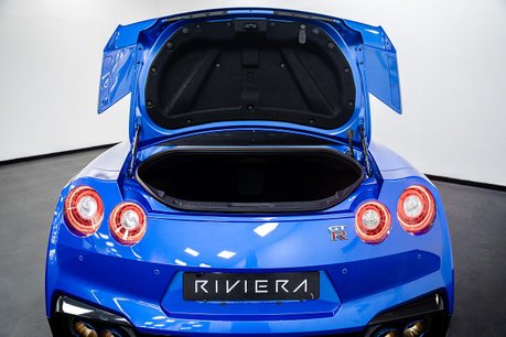 Nissan GT-R Premium Edition 3.8 2dr Coupe Semi Auto Petrol 20