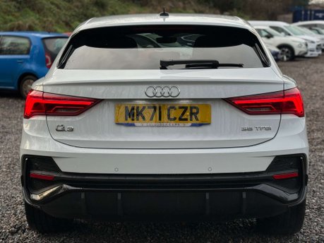 Audi Q3 1.5 TFSI CoD 35 Black Edition Sportback 5dr Petrol Manual Euro 6 (s/s) (150