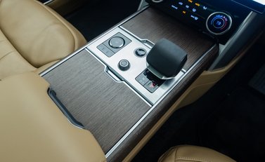 Land Rover Range Rover P440e HSE 20