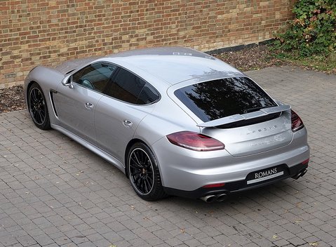 Porsche Panamera Turbo S 41