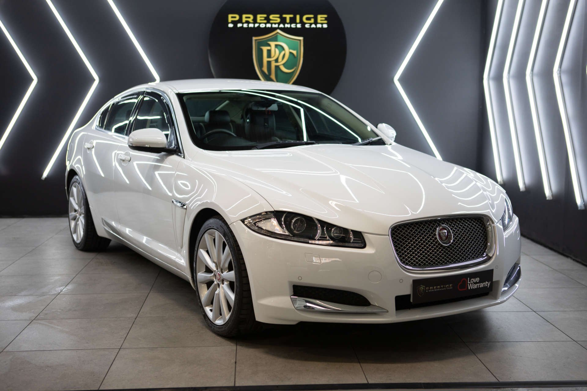 2015 Jaguar XF