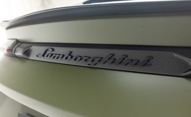 Lamborghini Urus PERFORMANTE 57