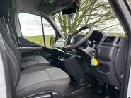 Renault Master LL35 Business 145 ps dCi Low Floor Luton - Air Con / Camera 14