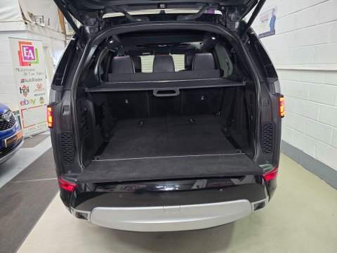 Land Rover Discovery TD6 HSE LUXURY 10