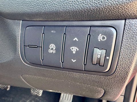 Kia Ceed CRDI 3 ECODYNAMICS 19